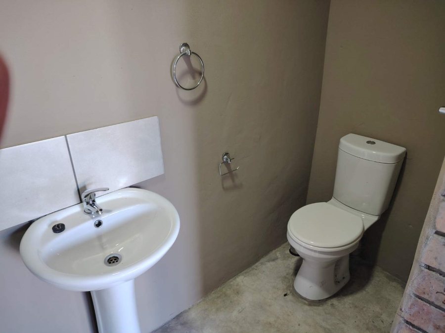 To Let 1 Bedroom Property for Rent in Klipheuwel Western Cape